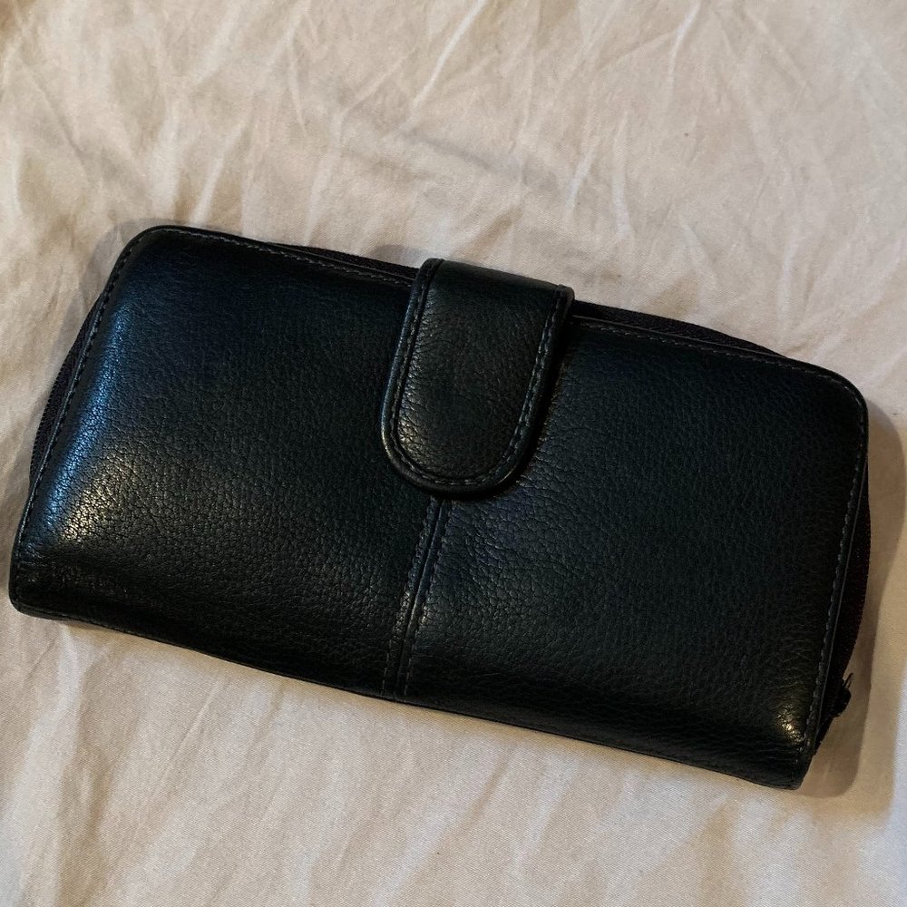 Vintage Buxton Black Leather Wallet